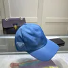 Capas de bola de grife para homens Mulheres Moda Baseball Cap lado Triângulo Carta Sunhat Quatro estações Chapéus esportivos ao ar livre