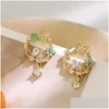 Charm Exquisite Leaves Circle Stud Earrings For Women Shiny Rhinestone Charm Crystal Butterfly Flower Earring Wedding Birthday Jewel Dhfrk