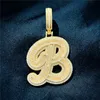 Cartas cursivas de baguete A-Z personalizadas colar de pingente de pingente de zirconia cúbica de zircônia cúbica homens jóias de hiphop mulheres