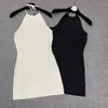 Beiläufige Kleider Designer neue Luxusmarke sexy trägerlose gestrickte Verband-Frauen-hohe Taillen-Dame Elegant Sleeveless Sweater AF1P