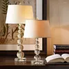 Bordslampor American Modern White Crystal Ball Lamp LED E27 Art Decorative Desk Light Live Living/Model Room Bedroom Bedside Bakgrund Bar