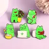 Klädtillbehör Emaljbrosch Pin Frog Grow Flowers Läs böcker härliga grodor Daily Life Cartoon Badge Roliga smycken Jumper Jeans Brosches Pins