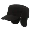 ベレー帽2022冬の温かい豪華な肥厚軍の帽子のための軍用帽子をかぶるコールドプルーフイヤーマフハットオスのフラットキャップトラッカーキャップ