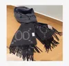 トレンディな手紙Jacquard Long Scarfダブルサイドスカーフデザイナー女性カシミアラップ大規模292J