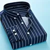 Heren -jurts Striped shirt voor heren Lange mouw Casual Slim Fit Business Male dikke werk mannen Kleding