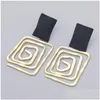 Charm moda moda de metal simples traseiro de forma geométrica Brincos de charme feminino Criativo Drop Retro Party Jewelry Acessórios 20211230 Entrega DHTKJ