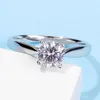 Anéis de cluster Anziw quatro pinos 925 prata esterlina moissanite diamante 5mm solitaire redondo casamento noivado mulheres jóias228q