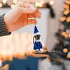 Nya juldekorationer bilh￤nge snoop p￥ en lutad docka mini jul dv￤rg heminredning