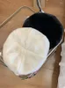 Hoeden Franse stijl dames winter fuzzy pluche baret cap rhinestone faux parel verfraaide vaste kleur schilder pompoen beanie hoed