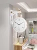 Corloges murales Nordic Salon Double face horloge maison Fashion Creative Couriel moderne et simple atmosph￩rique tendance murale couleur