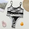 Bras Sets Para Praia 2021 Print Patchwork Bandeau Swimsuit Thong Swimwear Women Bikini Bikini Bikini Sue costume da bagno sexy per donne T221206