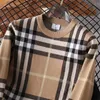 Men's Sweaters Mens t shirt European Fashion Luxury Brand Plaid short sleeve shirt Round Neck Knitwear Autumn and Winter Thick Sweaters Pullover Sweater for Men z6fd