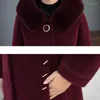Kvinnors päls vintermink sammet jacka kvinnor ädla 2022 mode medium lång lös tjock varm chic ytterkläder krage kvinnlig huva överrock