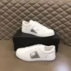 Elegant Brand Men Downtown Sneakers Shoes Enameled Triangle Skateboard Walking White Black Leather Wholesale Man Leisure Flats Original Box