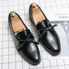 2023 New Men Bowtie Patent Leather Driving Shoes Luxury Stylist Dress Evening Wedding Office Footwear Sapato Social Masculino