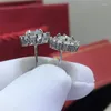 스터드 이어링 Geoki Luxury 925 Sterling Silver Passed Diamond Test Total 1 CT Perfect Cut D Color VVS1 Moissanite Snowflake Gift