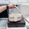 حقائب المساءة وسادة COABAG TABB BAG Plush Crossbody Pouch Winter Womens Tote Bag Luxurys Design Handbag Conditer Prester 2023