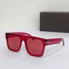 Nuovi occhiali da sole Design di moda 0711 Frame quadrato semplice e popolare Stile di vendita Uv400 occhiali protettivi con box328i