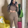 2023 Bahar Tasarımcı Kadın İzleme Yeni Seksi İki Parçalı Set İçi Boş Delim Yüksek Bel Sıkı Pantolon Günlük Spor Takım