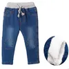 Pantaloni Bambini Jeans Tempo limitato Neonati maschi Abbigliamento Addensare Inverno Caldo Cashmere Pantaloni per bambini Wild Little Feet 1 6y 221207