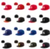 2023 Fan's Full Black Color Lettre Baseball Ajusté Chapeau Mélange Ordre Fermé Plat Bill Base Ball Snapback Caps Os Chapeau Taille 7-8