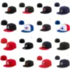 2023 Fan's Full Black Color Lettre Baseball Ajusté Chapeau Mélange Ordre Fermé Plat Bill Base Ball Snapback Caps Os Chapeau Taille 7-8