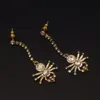 Armanha abraça crânio com diamantes Brincho de diamante Esqueleto de 18k Prancagem dourada Brincos de latão Ear ME4 - -13 Presentes de jóias de designer