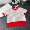 Kvinnors stickor Tees Designer T-shirt Tröja Designer Tops med Jacquard Brodery Letter Print Runway Skim Crop Top Shirt High End Elasticity Pullover Sweaters 73D8