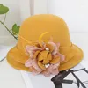 Bérets britannique Lady Deby course Fedora hiver élégant fleur lin casquette de soleil femmes Vaction large bord Cloche seau chapeaux