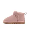 Mini-Slip-On-Designer Australien Klassische Stiefel Kinderschuhe Uggi Mädchen Winter Kleinkind Kind Schuh Uggitys Trainer Jugend Baby Sneaker WGG Kleinkinder Warmer Schnee U9SJ #