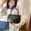 Wholesale factory ladies shoulder bags high-quality shaped leather handbag retro solid color women handbags European and American popular green small square bag