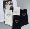 Luxe Designer Fer Triangle Pra Chaussettes Pour Femmes Coton Cheville Genou Noir Blanc Long Tube Chaussette Femme Bas En Vrac