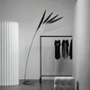 Golvlampor Glass Ball Lamp Bamboo Metal Stativ Modern Design Feather
