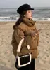 Korki damskie płaszcza ciepłe bawełniane parki kobiety 2022 moda zima w dół w stylu koreański luźna kurtka chlebowa krótkie kurtki