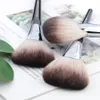 Brush de ventilateur de poids plume pro # 92 pour visage moelleux Powder Finish Brush - Beauty Cosmetics Makinup Blender Blender