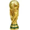 Autres fournitures de fête festive coupe du monde or résine trophée de football européen football mascotte fan cadeau bureau décoration artisanat