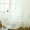 カーテンピーコック刺繍チュールパストラルスタイルホワイトガーゼソリッドカラーリビングダイニングルームの寝室のための半透明のパーティション
