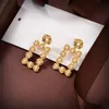Mulheres moda brincos orelha studs letras clássicas ouro diamante pérola brinco marca de luxo designer alta qualidade jóias sete sty3592219
