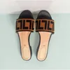 أحذية الجودة البني الزوكا Zucca Velvet Slide Sandals للنساء النعال زلة مسطحة على أحذية شقق صندل مفتوحة مصممين فاخرة شرائح الشبهة المصنع الأحذية 43