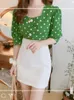 Blouses feminina de verão tampo brejeiro Mulher moda corea Japão roupas de estilo design dato de férias usa bolca verde blusa de botão de botão