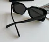 Lunettes de soleil carrées noires et grises polies pour femmes, à la mode, lunettes de soleil, nuances de Protection UV, avec boîte, 40096