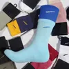Mens Socks 도매 판매 올 매치 클래식 흑백 여자 남성 통기성면 혼합 축구 농구 스포츠 발목 양말 cml8