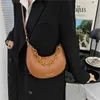 Sac de designer Dîner Sac de fête Net Rouge Populaire Femmes 2022 Nouvelle Mode Style occidental Messager Simple Épaule Aisselle Croissant