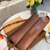 حقائب رسول حقائب مصمم حقائب الكتف الفاخرة جلد طبيعي حمل حقيبة المرأة Crossbody مصممي محفظة حقائب اليد سلسلة ذهبية 22120805CZ