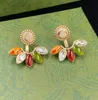 Pendientes colgantes de flores de diseñador de moda Retro para mujer, aretes con letras de marca, joyería de boda para fiesta con caja