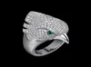 Money Animal Eagle Head Ring Neutral Personnalité Twinkle Quality Superior Luxurious Bird anneaux incrustés de cristal vert pun6559578