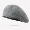 Cappelli per donne cappelli in lana in cofano berretto grigio cappello da donna inverno bianco solido berretto di lusso caldo femmina gorros invierno mujer