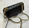 Paris Designer-Handtaschen Damen-Clutch-Taschen Mode Perlenkette Umhängetasche elegante Damen-Clutch-Geldbörsen Leder-Umhängetaschen