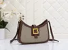 Retro Half Moon Bag Messenger Bag Luxury Classic Lady Handbag Wallet Multi Color Fashionable Crescent Package Designer Saddle Bags