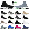 2022 Chaussures de vitesse Entraîneur Chaussures de luxe Rouge Gris Noir Blanc Plat Classique Chaussettes Bottes Baskets Femmes Sneaker Taille 36-45 a2